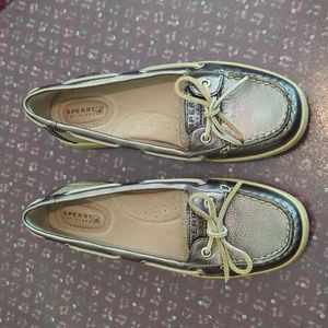 Sperry Angelfish Pewter Metallic boat shoe